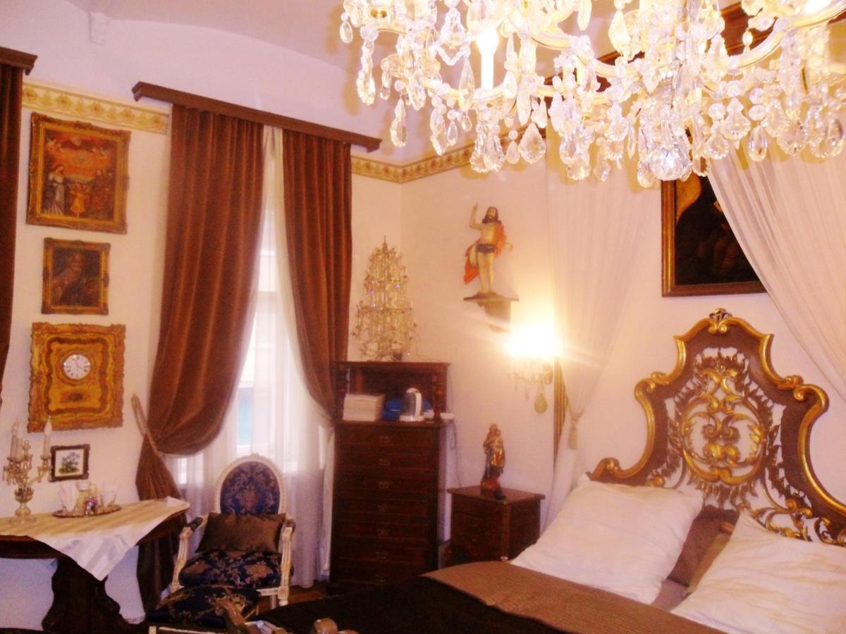 Hotel Luxury Near Castle Wien Zimmer foto