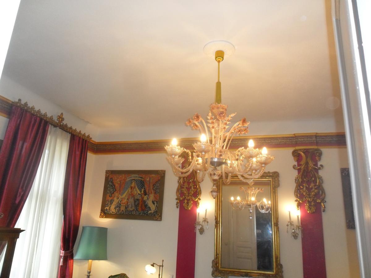 Hotel Luxury Near Castle Wien Exterior foto